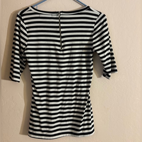 Black and White Striped Blouse - Picture 2 of 3